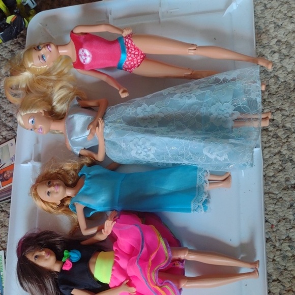 Barbie Dolls - Picture 1 of 3